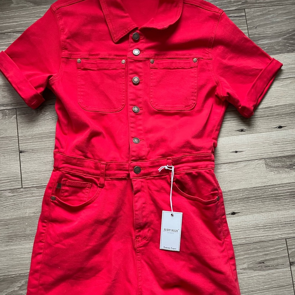 Judy Blue Vibrant Red Apparel